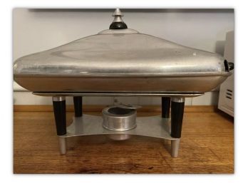 Atomic Age Chafing Dish With Bakelite Handles. Vintage Mid Century Modern 14x8