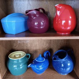 Generous Pottery Lot Of 6 Hull Pitchers, Tea Pot & Pots, 1 Flake Noted To Tea Pot