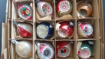 Vintage 1950s Christmas Ornaments, Indented Reflectors