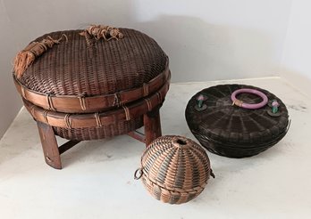1920s Chinese Sewing Basket With Coins, Glass Beads And Tassels And A Round Wicker Thread Holder Basket