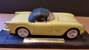 1/18 1:18 MIRA 1955 CORVETTE Convertible  Die-cast Car