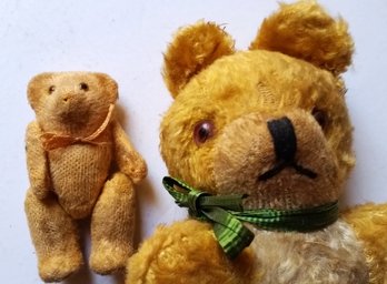 Two Vintage Miniature Teddy Bears, Early 1900s, 6' And 2.5 Inch