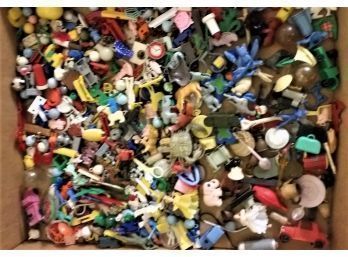 Huge Lot 1950s Miniatures, Cracker Jack Prizes, Charms, Puzzles, Vending Items