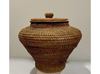 Native American Basket & Lid, Hand Made, 12 Inch  VG.