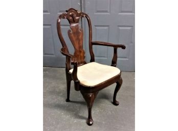 Queen Anne Style Chair Has A Lord & Taylor NYC Label