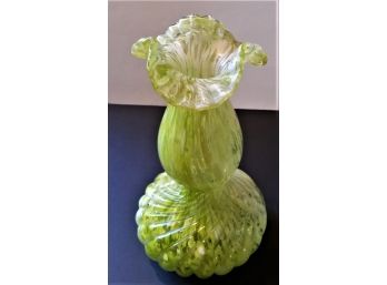 End-of-day Swirl Ribbed Glass Vase, Early 1900s
