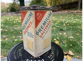 Collectible Vintage Saltines Crackers Storage Tin