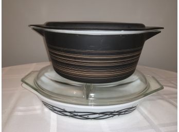 Pyrex Terra Earth Covered Casserole And Barbed Wire Divided Plate