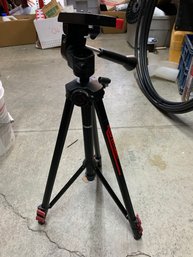 Red Accent Camera Tri-pod VTR-40RA