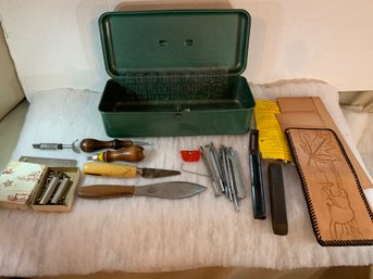 Vtg Leather Crafting Kit