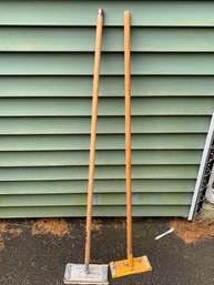 2 Drywall Sanding Poles