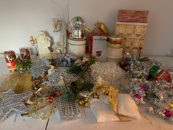 Silver And Gold Sparkly Christmas Lot - Snow Globe, Music Box, Decor And More