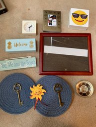 Household Lot - Keys, Anna Lee Sun Pin, Signs And More
