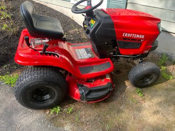 Craftsman Riding Lawn Mower/Tractor T110 Less Than A Year Old  / Gas Can Extra Blades