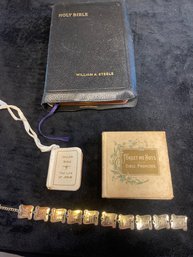 Lot Of Bibles/Child Bible/Forget Me Nots Bible PromisesTen Commandment Bracelet