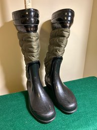 Rain Boots BURBERRY SIZE 38  7.5 US. Womens