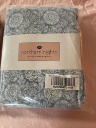 NEW Northern Nights Full Size Sheet Set/ 2 Pink Silk Like Standard Pillow Cases