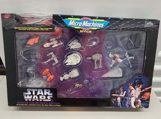 1994 Star Wars MicroMachines Set Note Missing Some Figures
