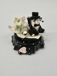 Amy Lacombe Ceramic Wedding Kitty Cat Pair Cake Topper