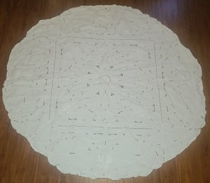 Vintage Round Cotton White Eyelet Tablecloth
