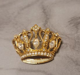 Fit For A Queen! Vintage Signed KJL Kenneth Jay Lane For Avon Crystal Crown Brooch
