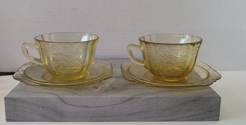 Vintage 30s Amber Colored Federal Glass Madrid Pattern Cups And Saucers
