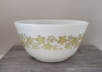 Vintage 70s Pyrex Spring Blossom 402 1 1/2qt Mixing Bowl Great Condition Some Fading