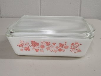 Vintage Pink Gooseberry Pyrex Casserole Refrigerator Dish With Lid