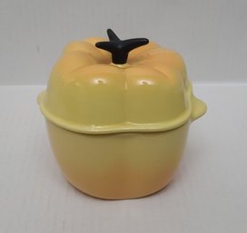 THAT IS CUUUTE Le Creuset Yellow Pepper Stoneware