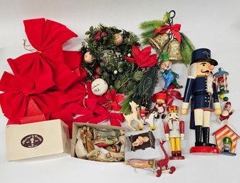 Mainly Vintage Christmas Decor Nutcrackers And More