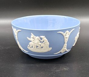 1954 Wedgewood England Classic Blue And White Bowl
