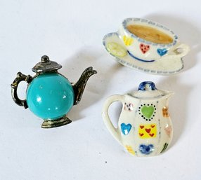 TEA TIME Vintage Brooches That Teal Cabochon Is Dreamy!
