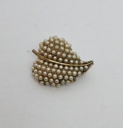 1950s Leaf Seed Bead Pearl Brooch
