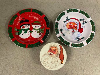 Vintage Tin Christmas Ashtrays & Santa Tin Box