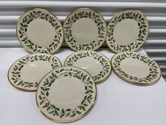 Set Of 7 Lenox Holiday Dinner Plates