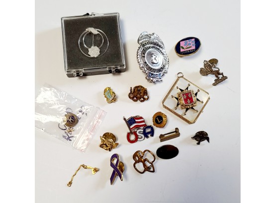 Vintage Pins Jewelry Including Brownies Keyport FD And More