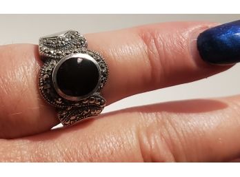 Stunning Vintage Sterling Silver Onyx And Marcasite Ring
