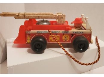 Vintage 1968 Fisher-Price Little People Fire Truck SHIPPING EXTRA
