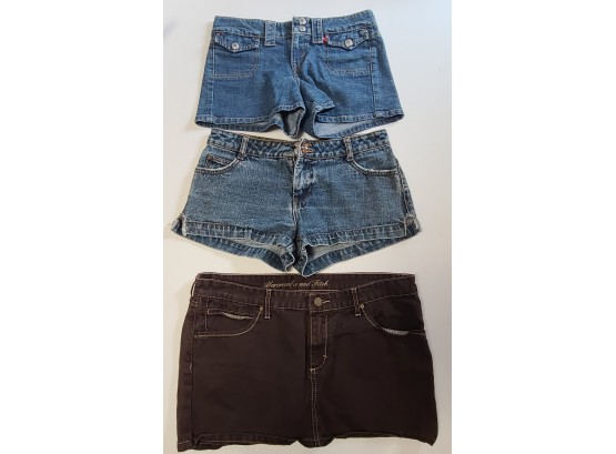 Levi's And Mossimo Shorts Abercrombie Miniskirt