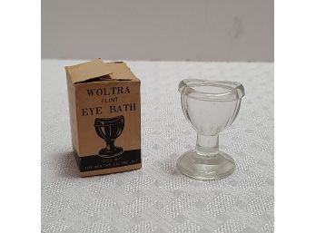 1950s Flint Glass Eye Bath With Box WHAT A CUTIE
