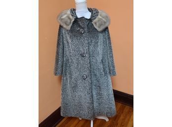 Breathtaking 1950s Union Label Lambswool And Fur Coat L