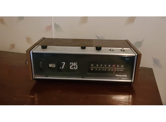 Vintage Panasonic Flip Number Alarm Clock FLIIIP
