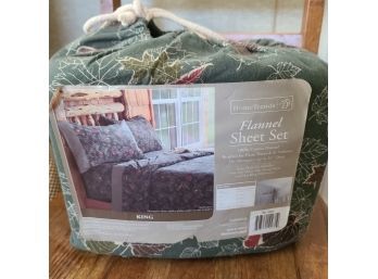 Appears To Be New In Bag King Sheet Flannel Set