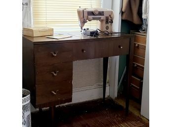 SEXY MIDCENTURY SINGER Sewing Machine Desk And Contents
