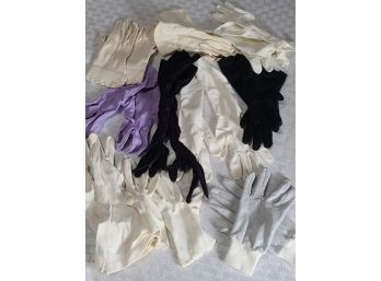 10 Pairs Vintage Ladies Gloves