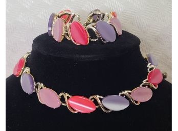 1950s Thermoset Necklace And Bracelet