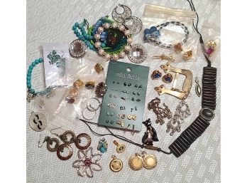Vintage And Contemporary Jewelry Bundle