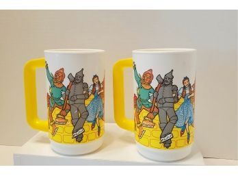 We're Off To See The Wizard Pair Of Vintage Whirley Industries Plastic Cups