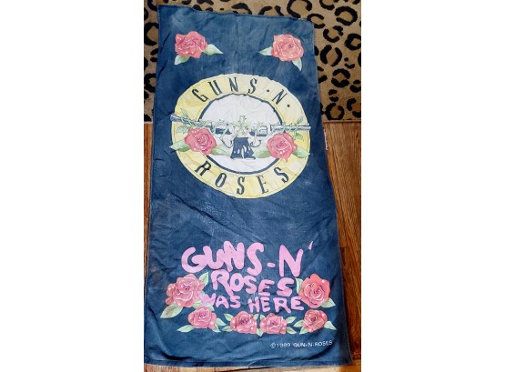 1989 Guns N Roses Logo Beach Towel