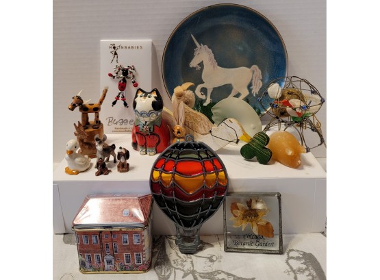 Vintage Smalls Lot Including 1981 House Of Hull Ceramic Cat And Adorable Wood Finger Puppet